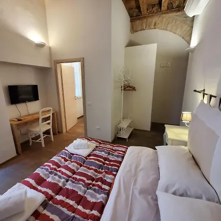 Mille E Notte Guest house